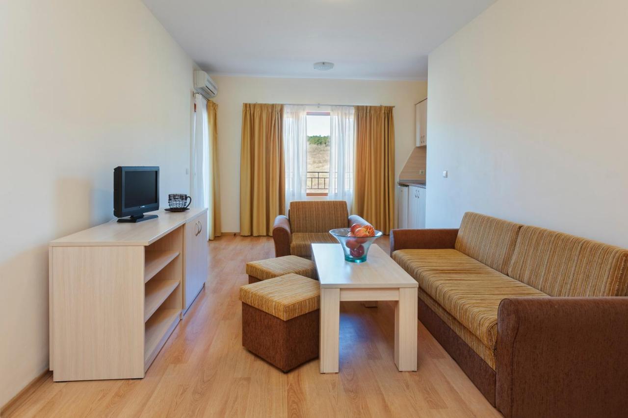 Serena Residence Aparthotel Созополь Экстерьер фото