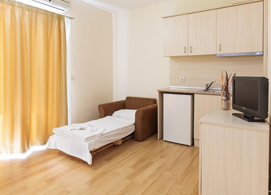 Serena Residence Aparthotel Созополь Экстерьер фото