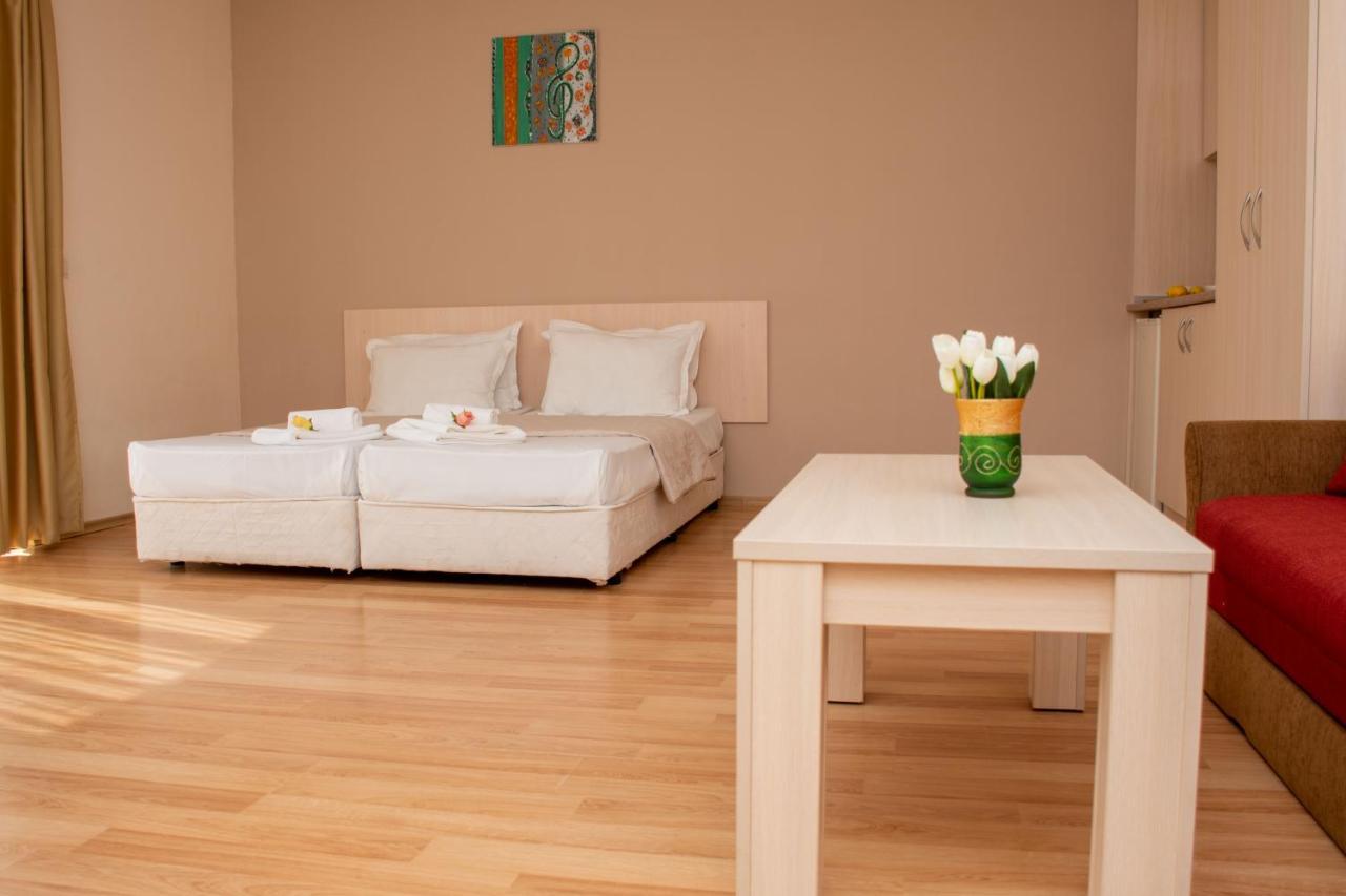 Serena Residence Aparthotel Созополь Экстерьер фото