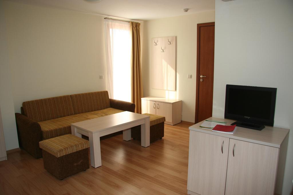 Serena Residence Aparthotel Созополь Экстерьер фото