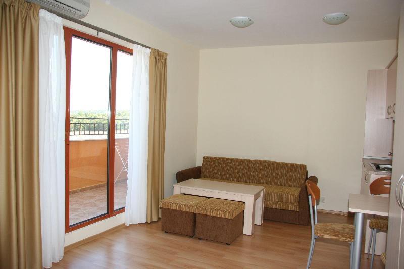 Serena Residence Aparthotel Созополь Экстерьер фото