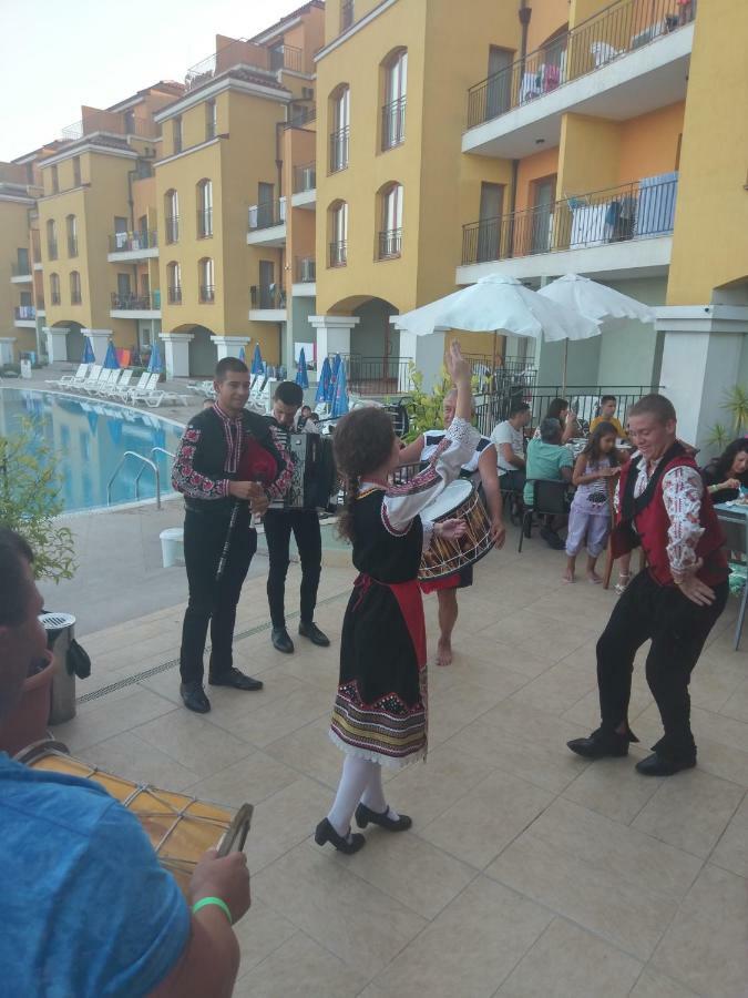 Serena Residence Aparthotel Созополь Экстерьер фото